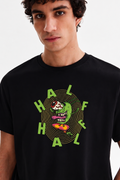 HALF GRAPHIC OVERSIZED TEE