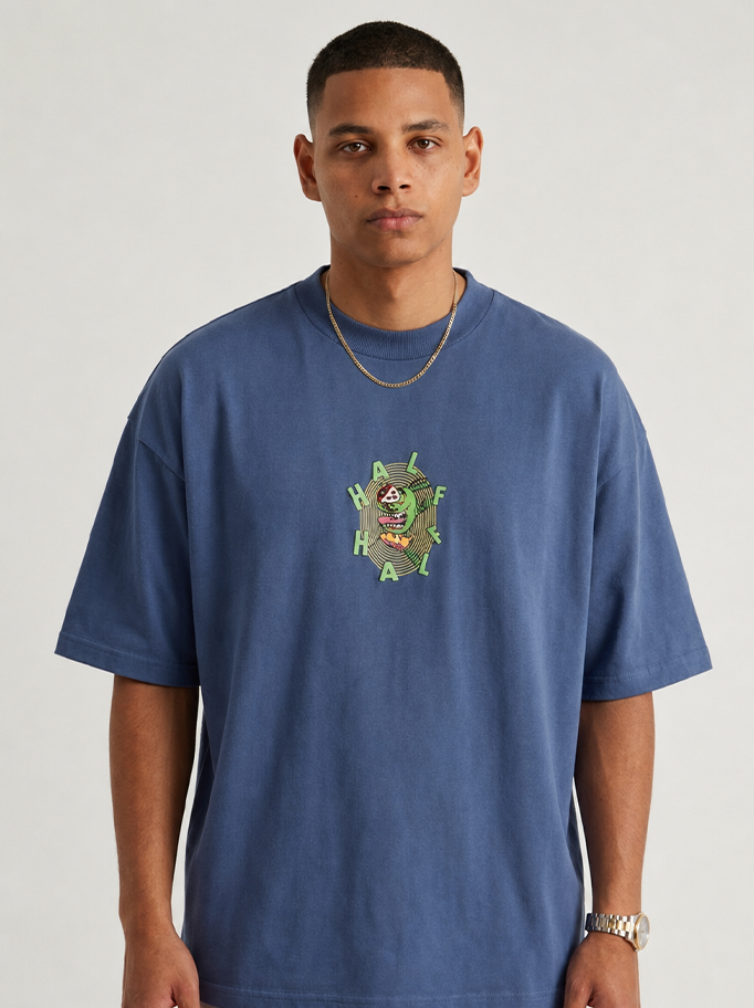 HALF GRAPHIC OVERSIZED TEE